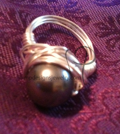 Swarovski Pearl Dark Grey Wire-wrapped Ring