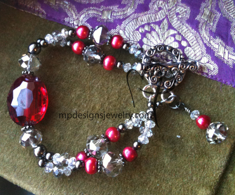 red chunky big bold beautiful toggle crystal bracelet