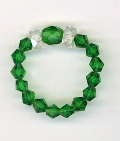 emerald green stretch ring